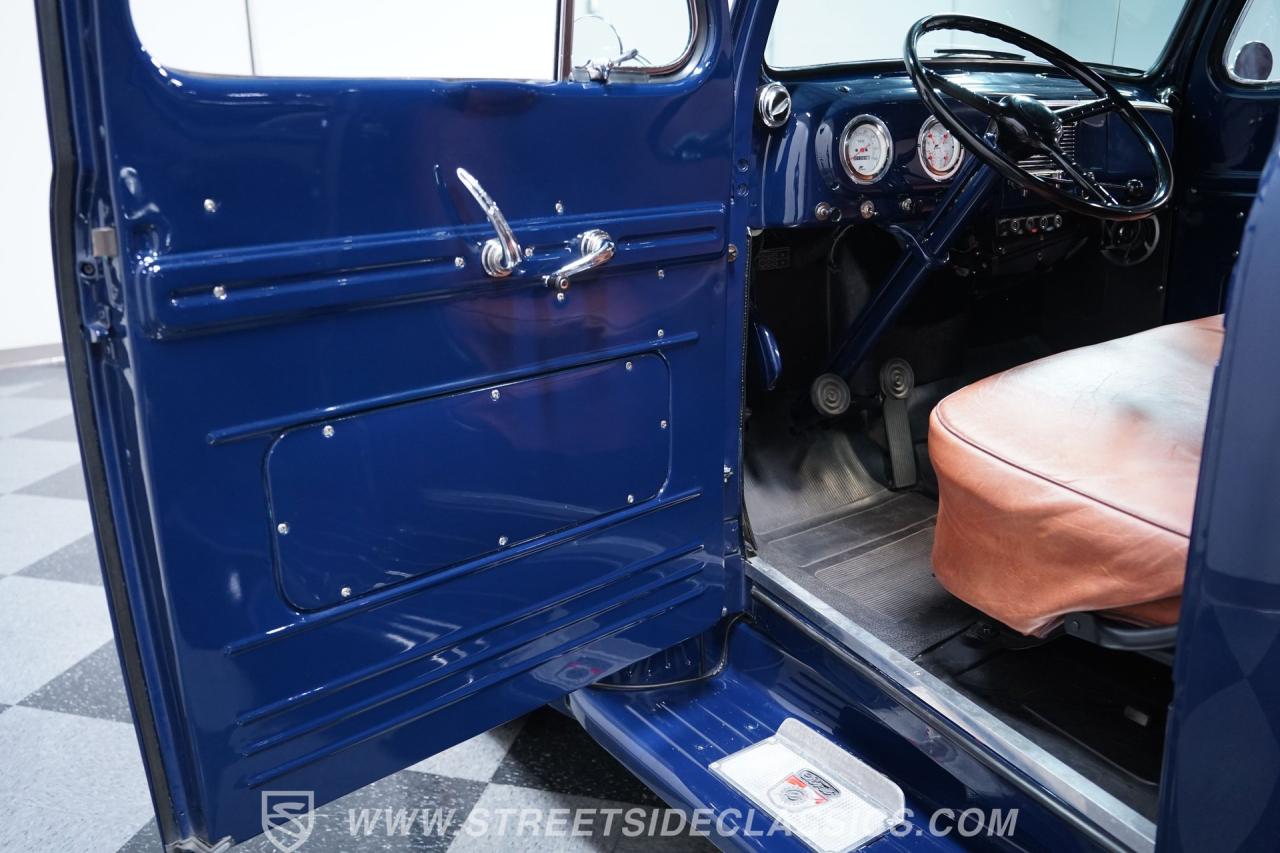 1952 Ford F-1