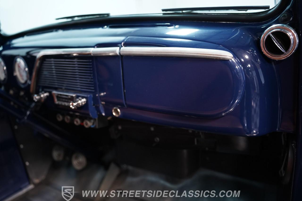 1952 Ford F-1