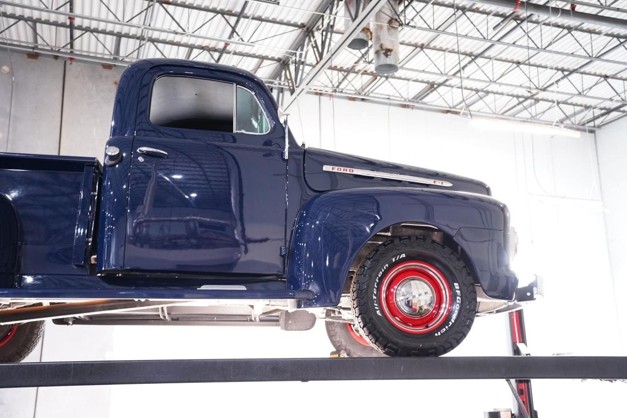 1952 Ford F-1