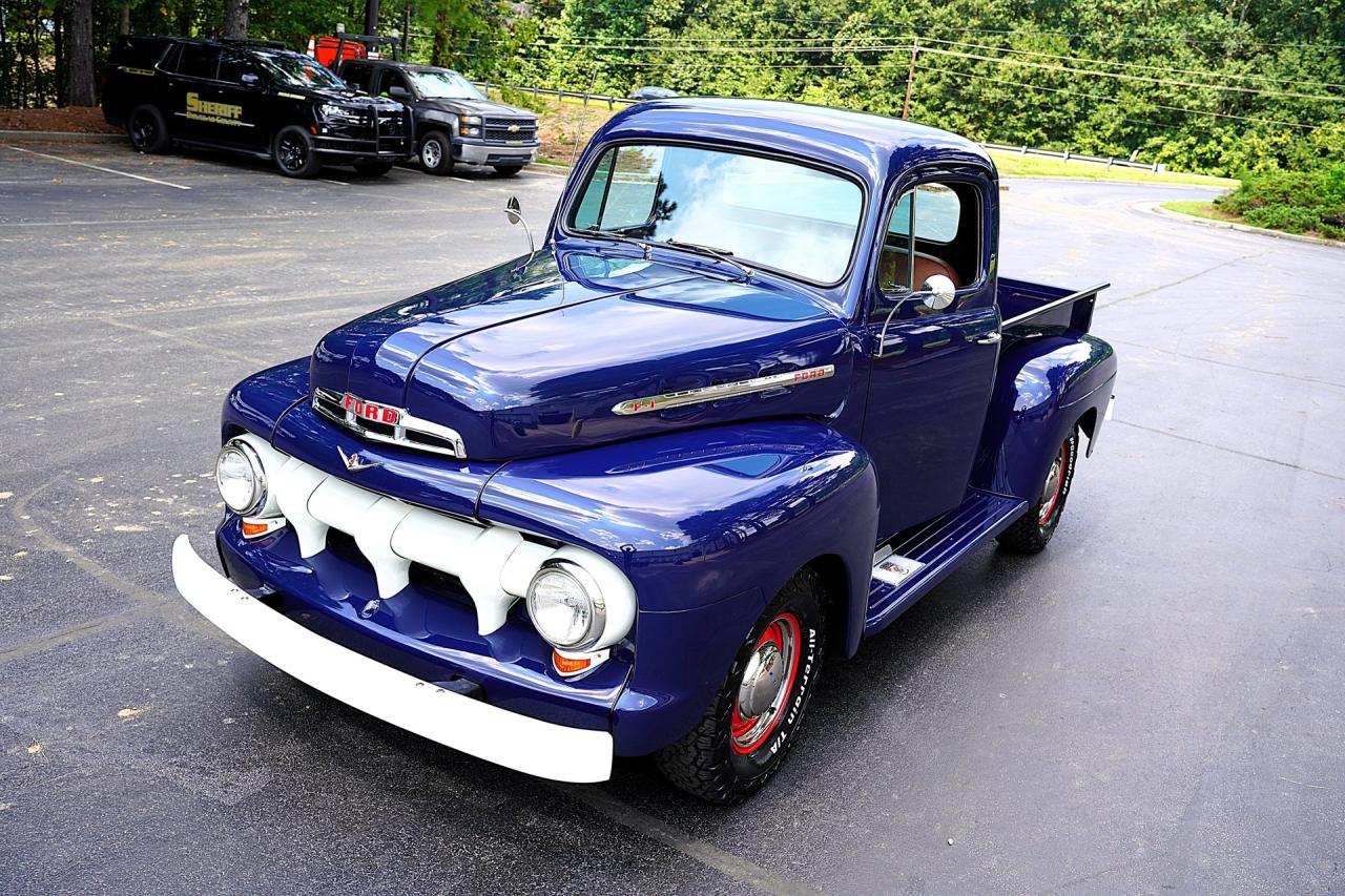 1952 Ford F-1