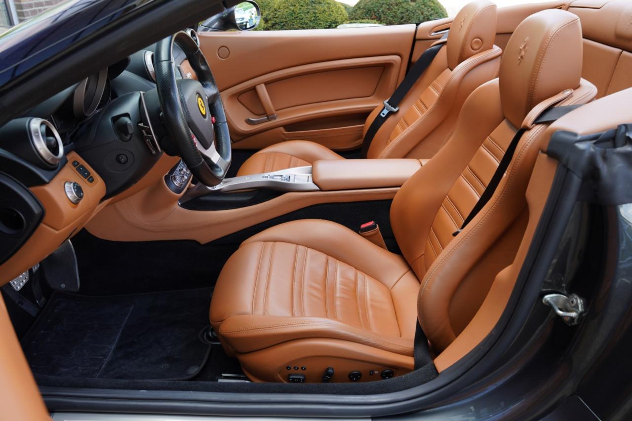 2010 Ferrari California 4.3