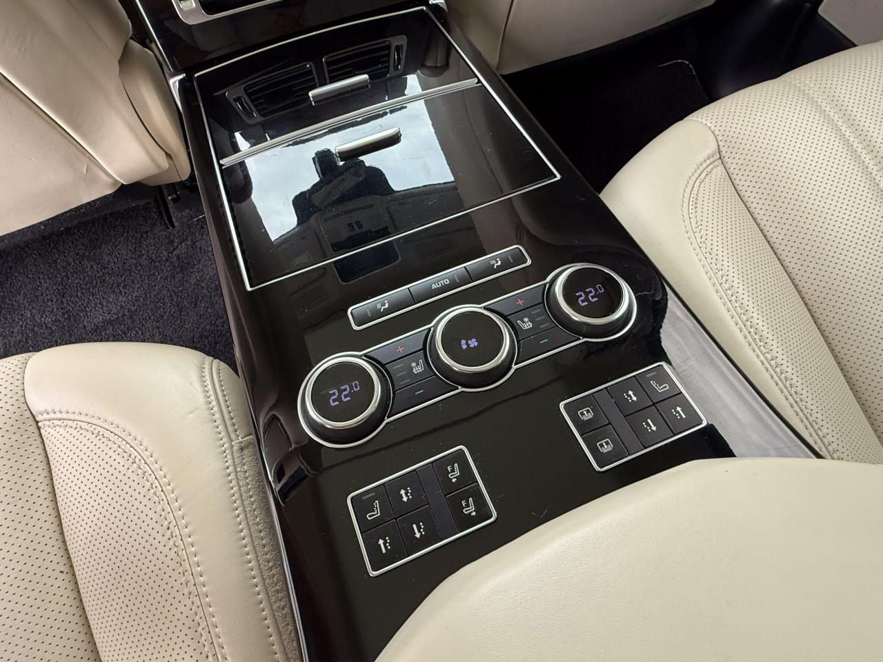 2013 Land Rover 4.4 SD V8 Autobiography Auto 4WD Euro 5 5dr
