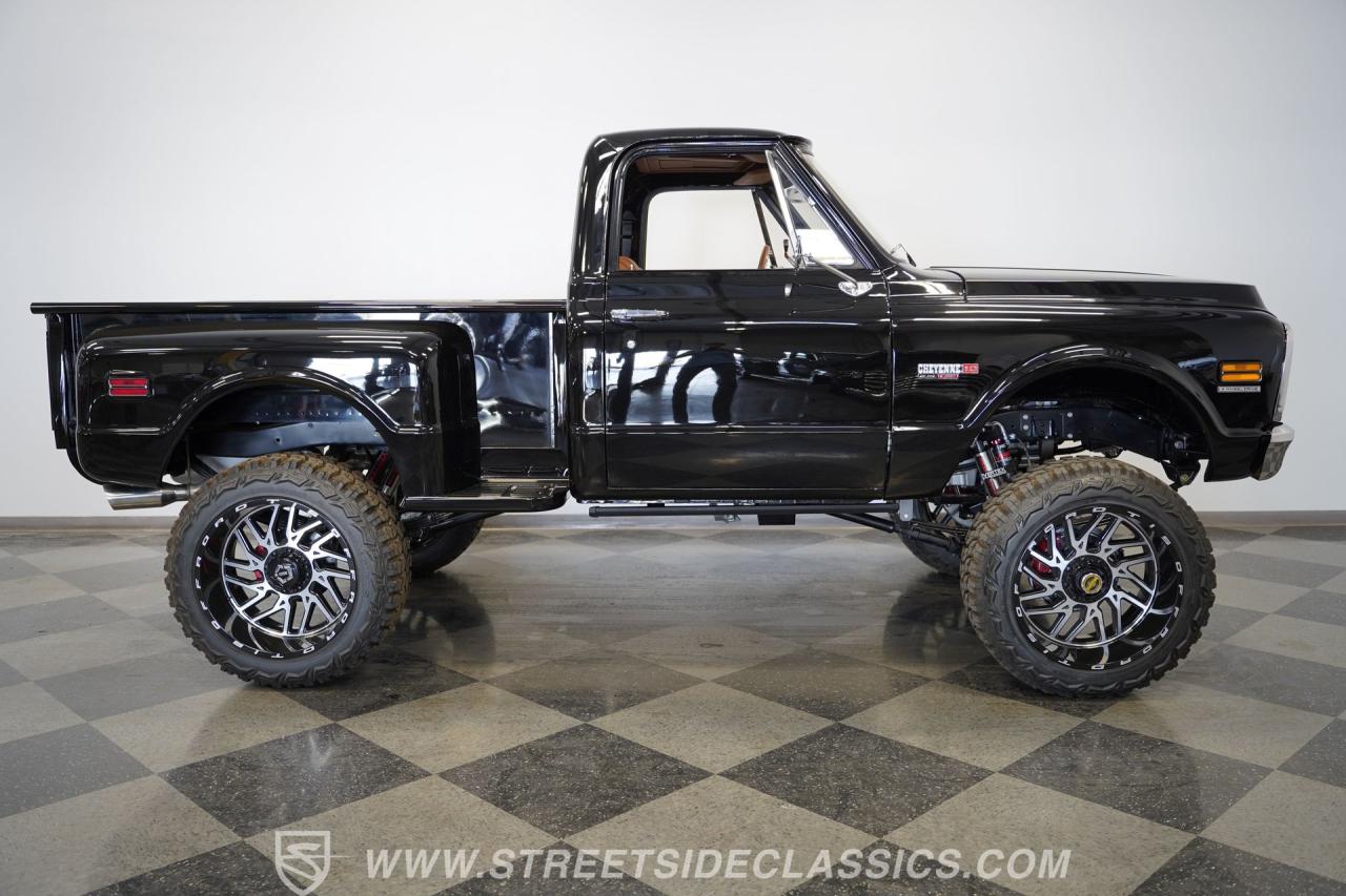 1971 Chevrolet K10 Stepside 4X4 LS3 Restomod