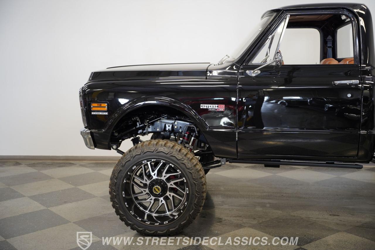1971 Chevrolet K10 Stepside 4X4 LS3 Restomod