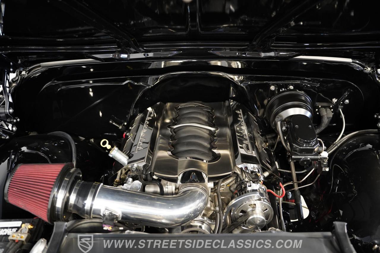 1971 Chevrolet K10 Stepside 4X4 LS3 Restomod