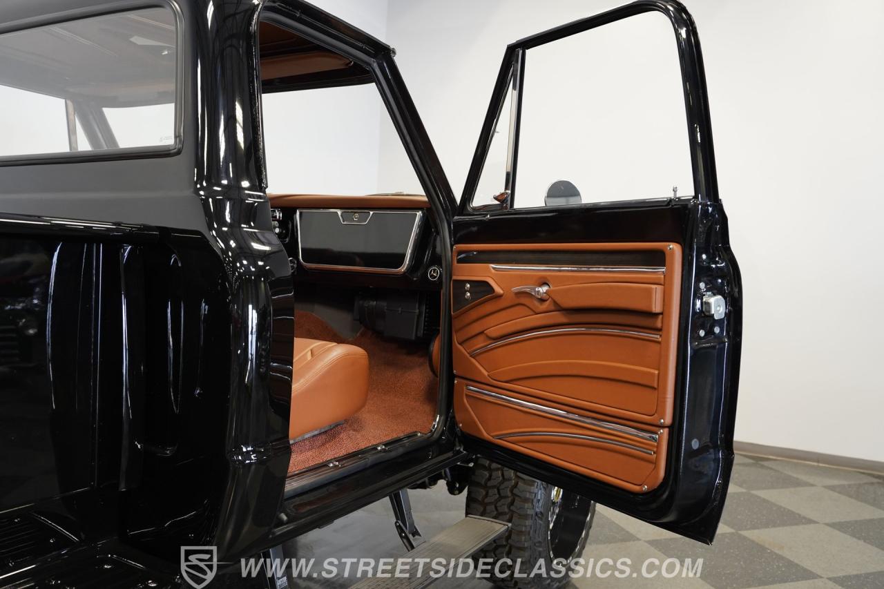 1971 Chevrolet K10 Stepside 4X4 LS3 Restomod