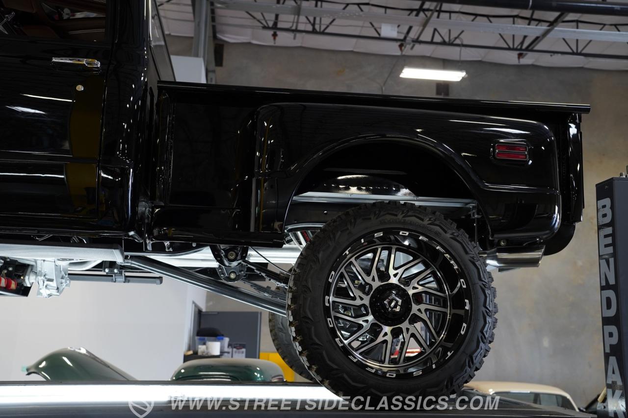 1971 Chevrolet K10 Stepside 4X4 LS3 Restomod