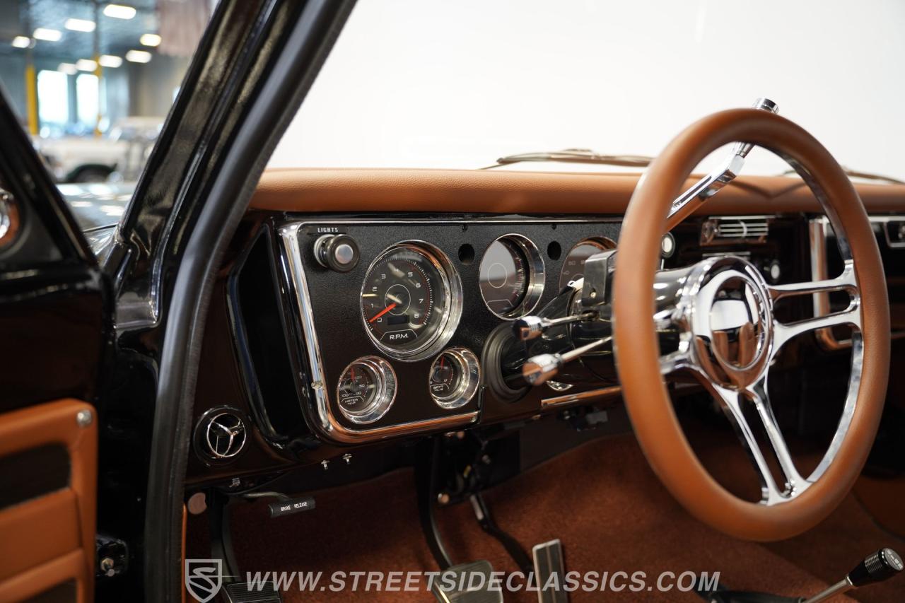 1971 Chevrolet K10 Stepside 4X4 LS3 Restomod