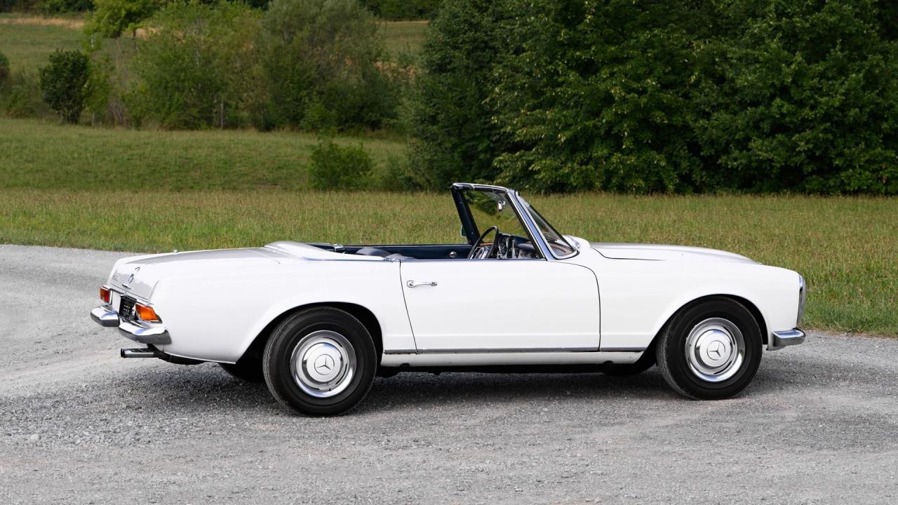 1964 Mercedes - Benz 230 SL Pagoda