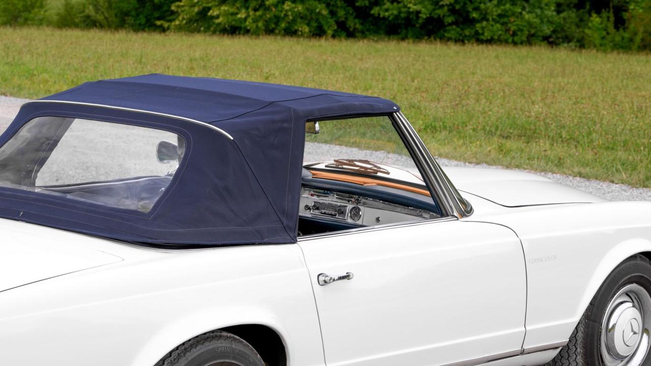 1964 Mercedes - Benz 230 SL Pagoda