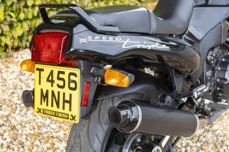 1999 Triumph SPEED TRIPLE 900