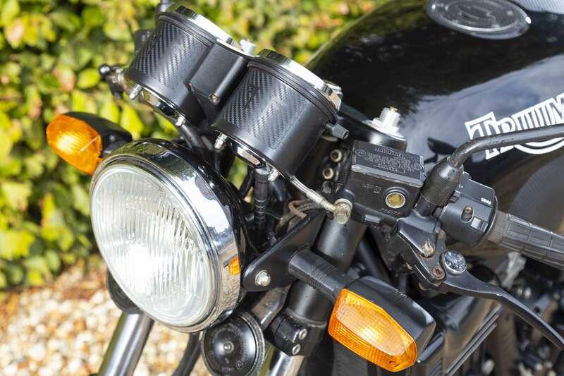 1999 Triumph SPEED TRIPLE 900