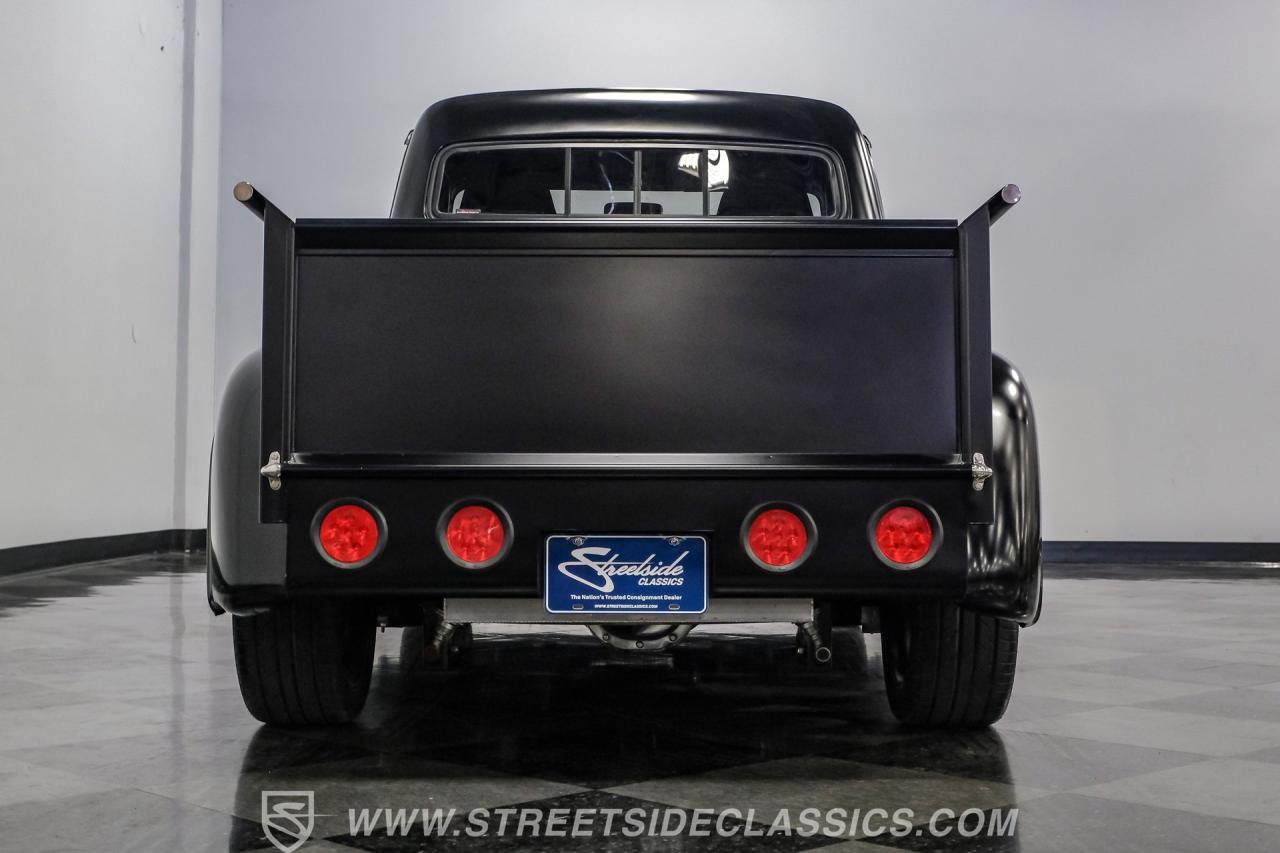 1953 Ford F-1 Custom