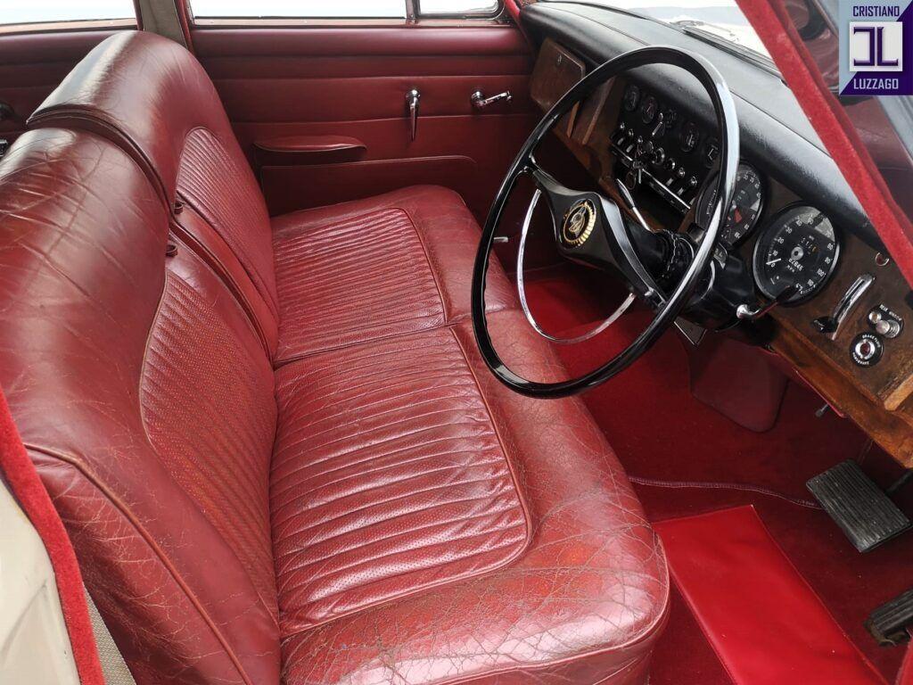 1969 Daimler 2500 V8 SALOON RHD 1969