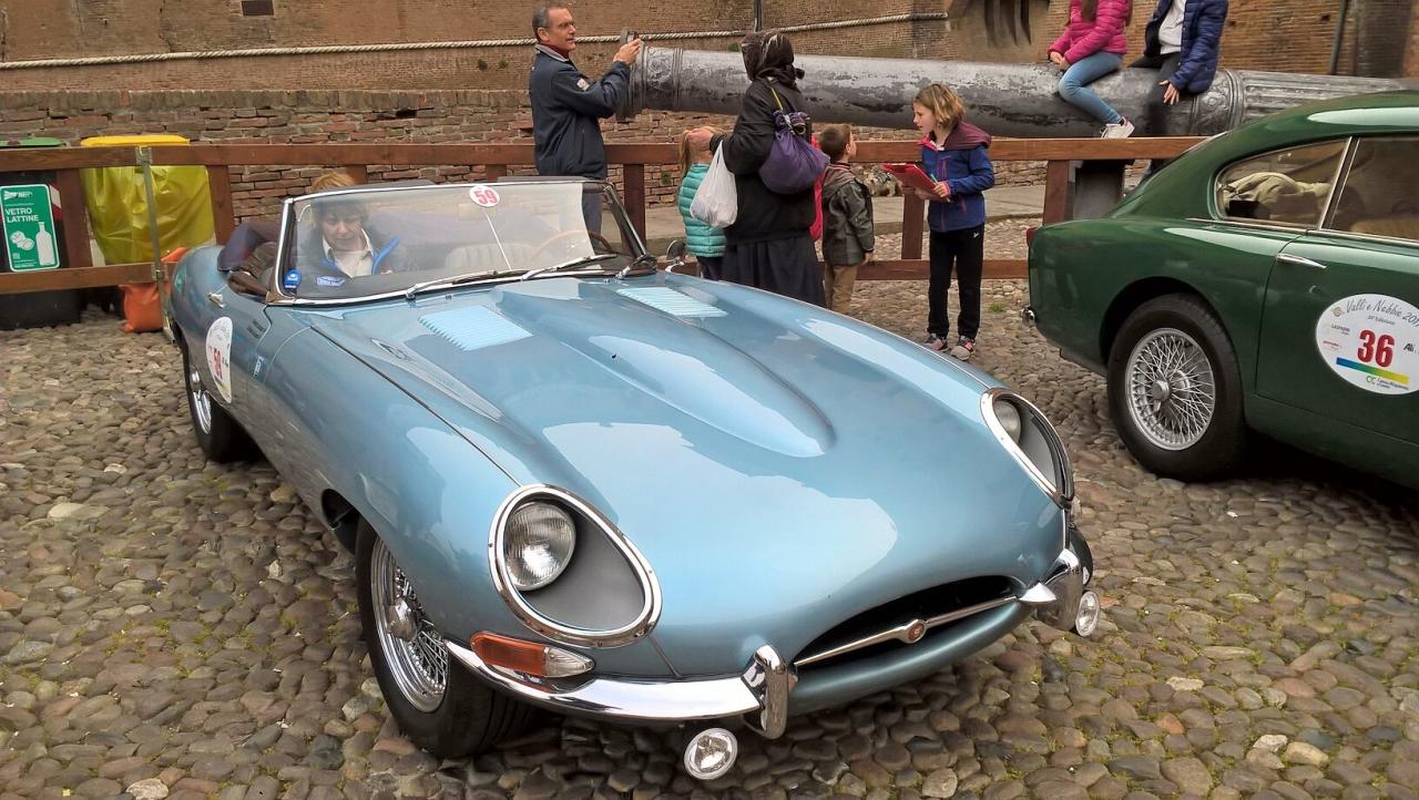 1965 Jaguar E TYPE 4.2 ROADSTER S1 1965