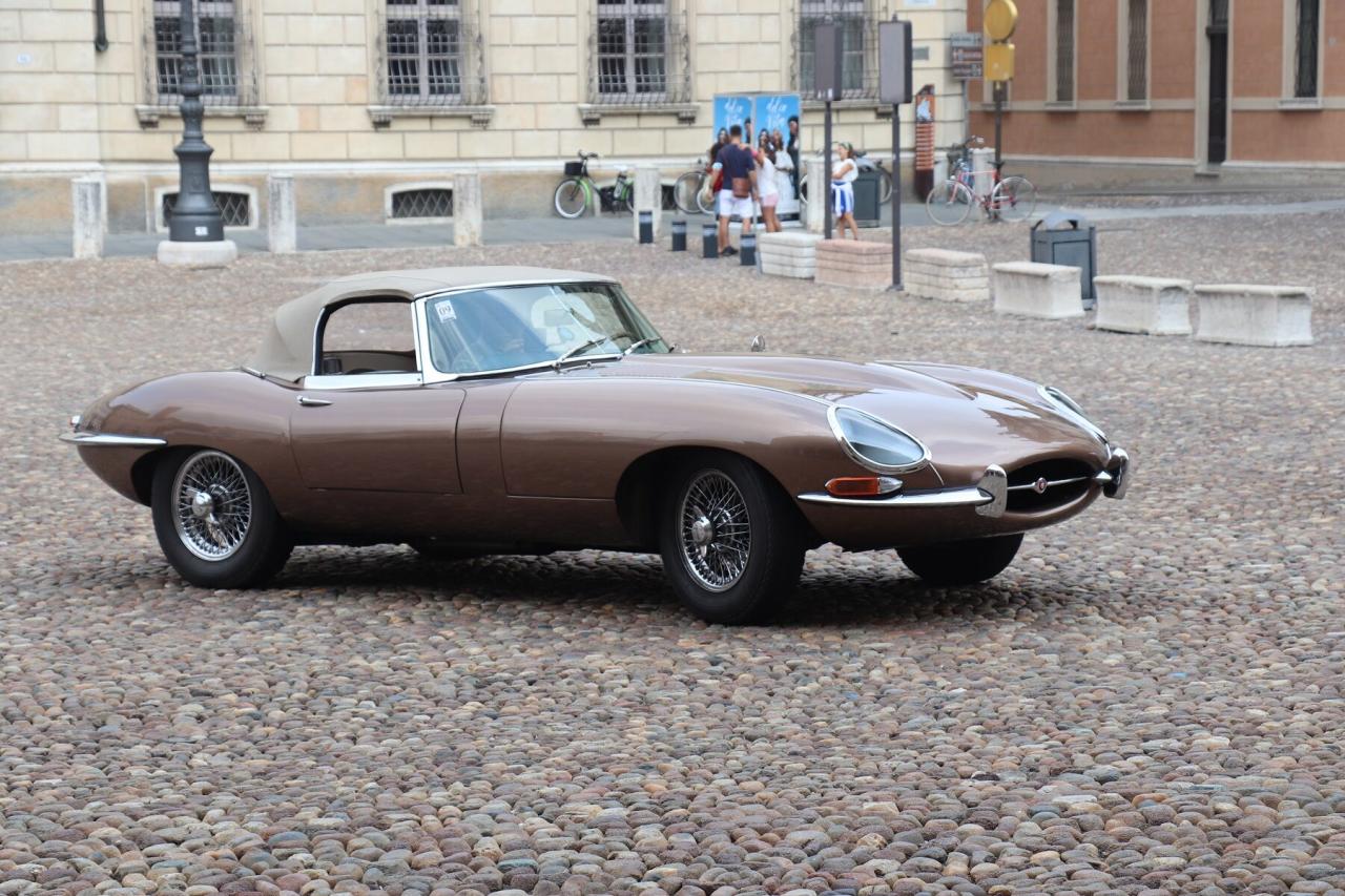 1965 Jaguar E TYPE 4.2 ROADSTER S1 1965