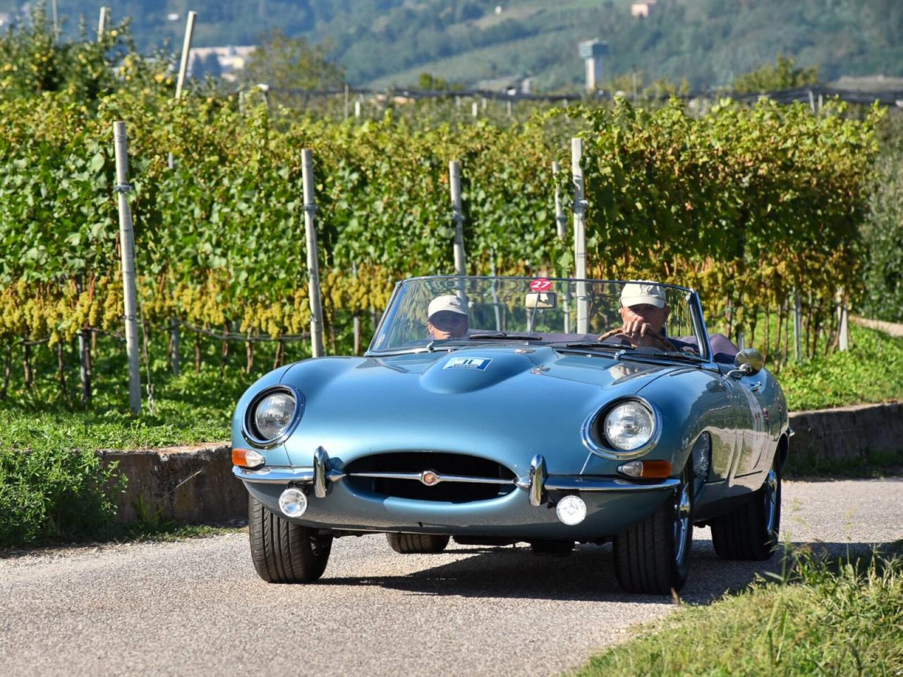 1965 Jaguar E TYPE 4.2 ROADSTER S1 1965