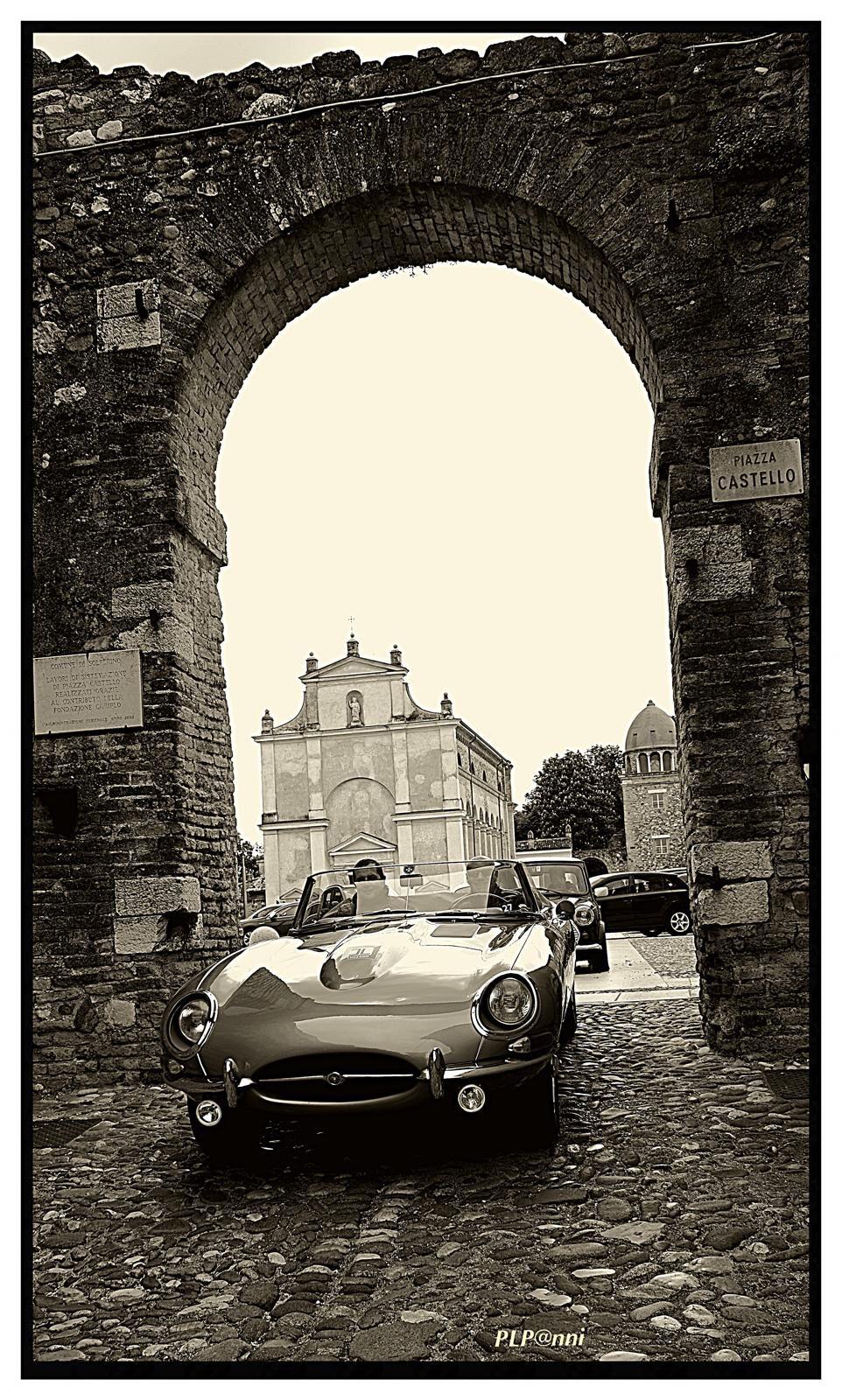 1965 Jaguar E TYPE 4.2 ROADSTER S1 1965