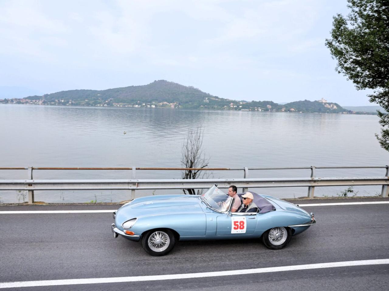 1965 Jaguar E TYPE 4.2 ROADSTER S1 1965