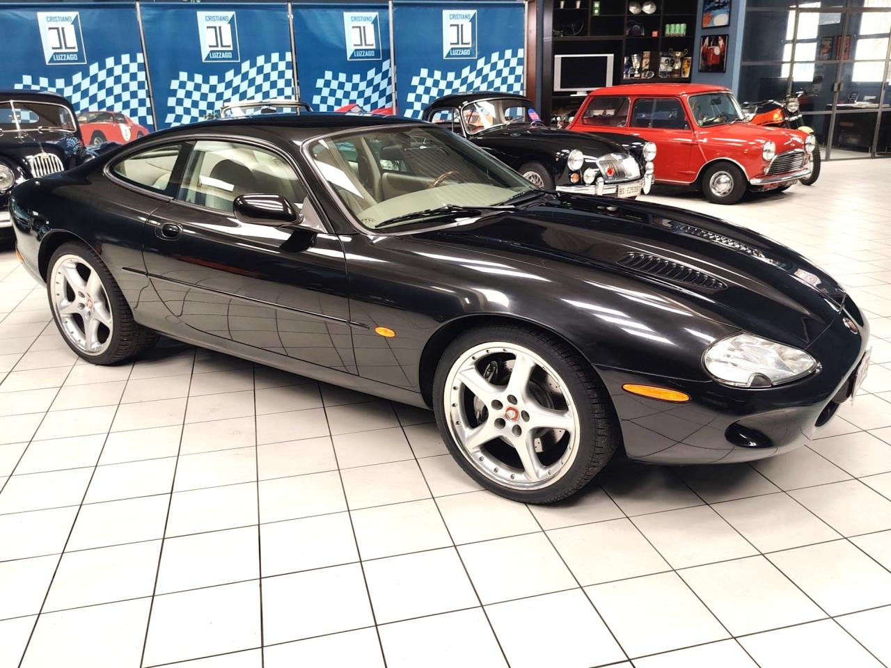 1998 Jaguar XK R COUPE 1998