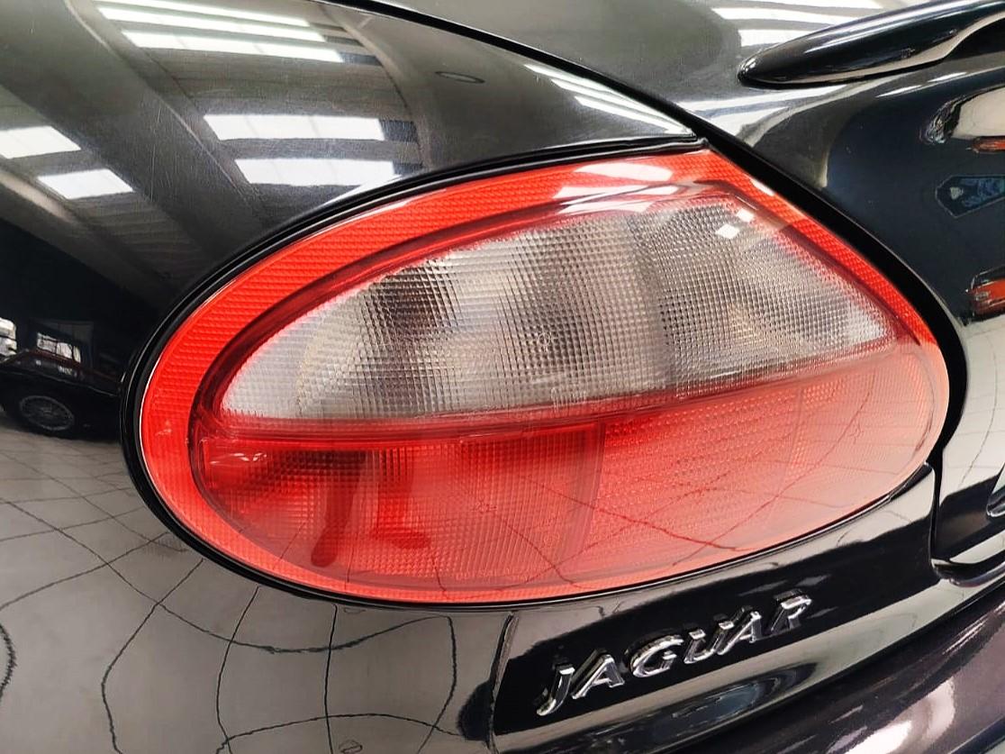 1998 Jaguar XK R COUPE 1998