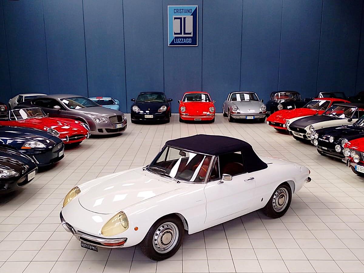 1969 Alfa Romeo 1750 SPIDER VELOCE (105.57) &ndash; 1969