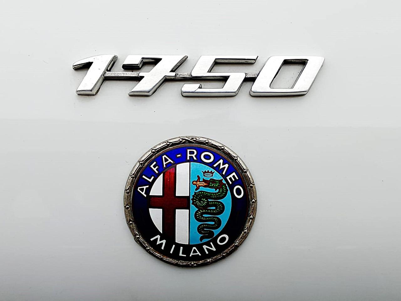 1969 Alfa Romeo 1750 SPIDER VELOCE (105.57) &ndash; 1969