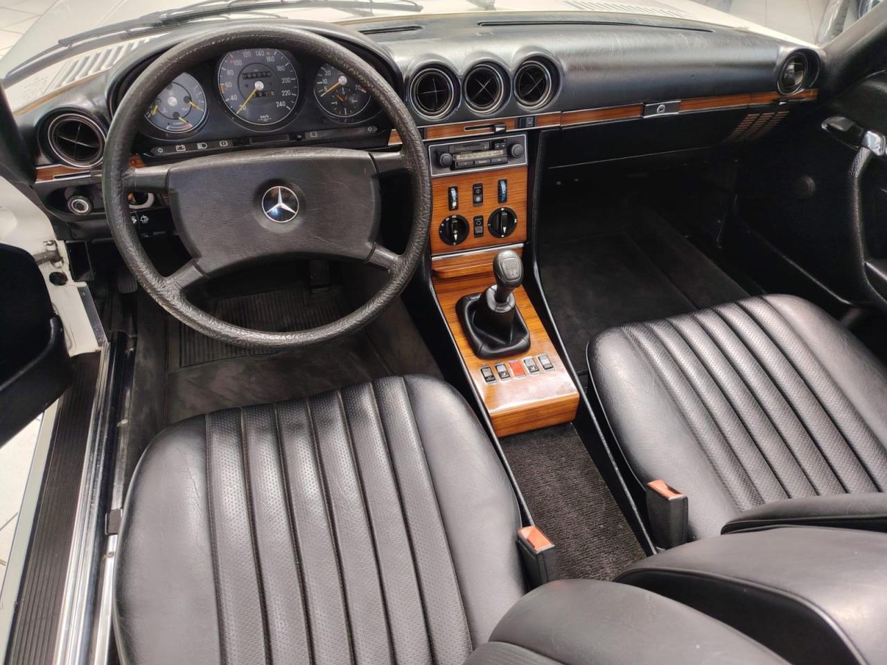 1981 Mercedes - Benz 280 SL W107 1981