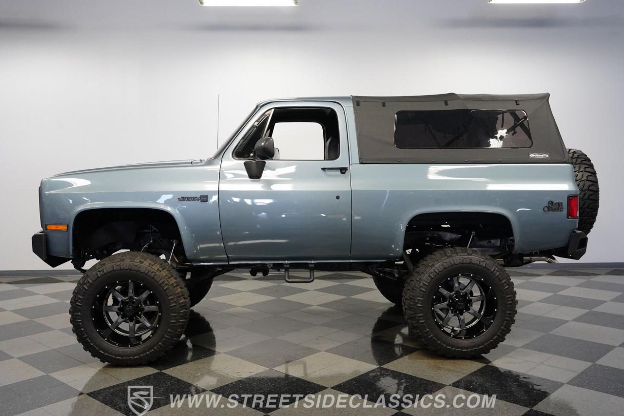 1984 GMC Jimmy 4X4 Restomod
