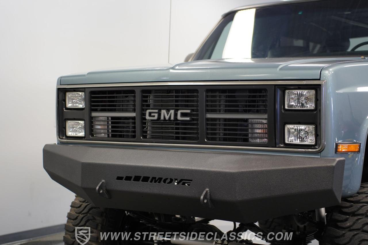 1984 GMC Jimmy 4X4 Restomod