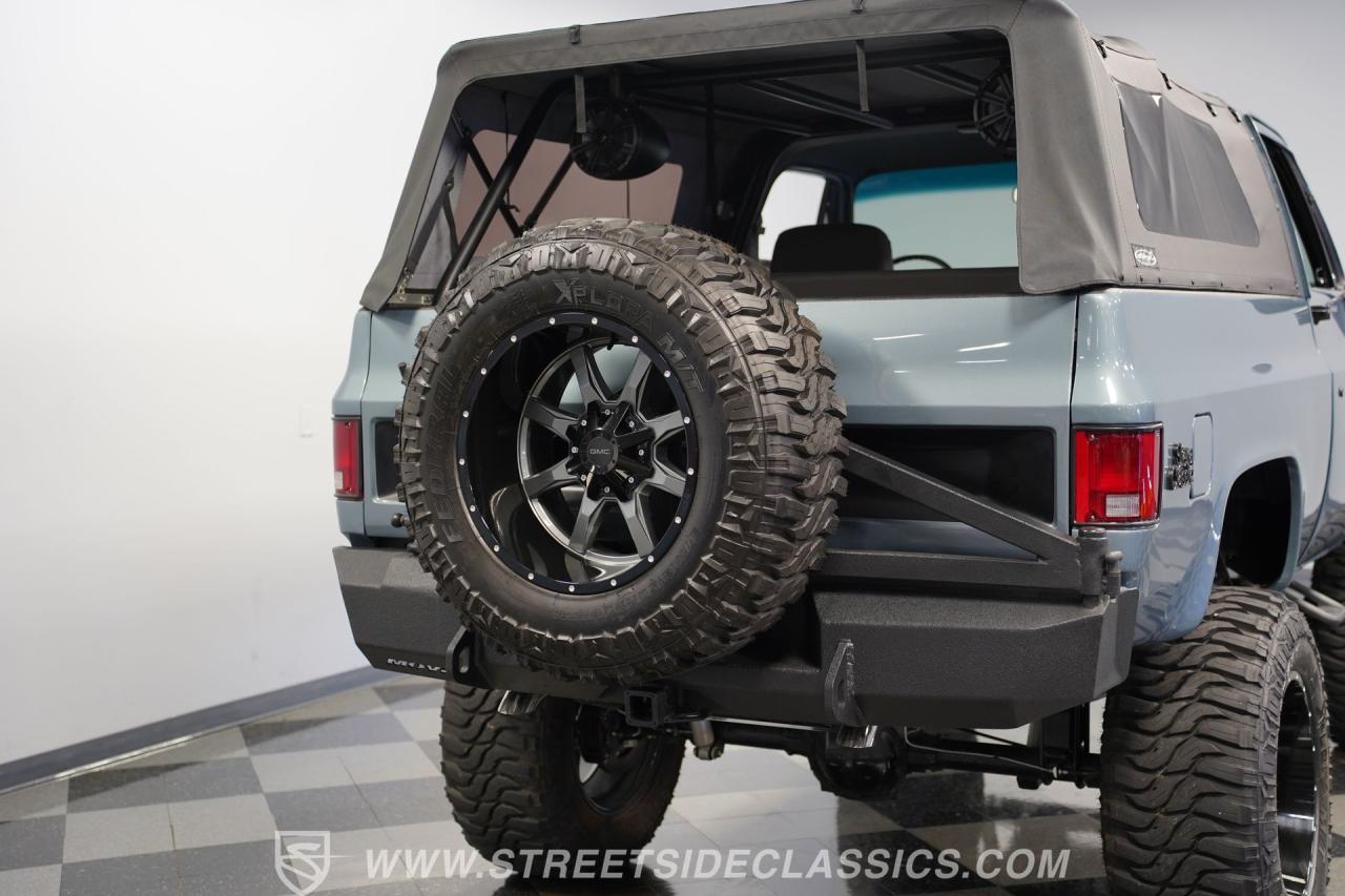 1984 GMC Jimmy 4X4 Restomod