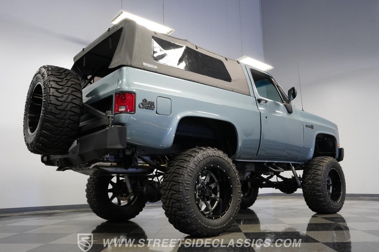 1984 GMC Jimmy 4X4 Restomod