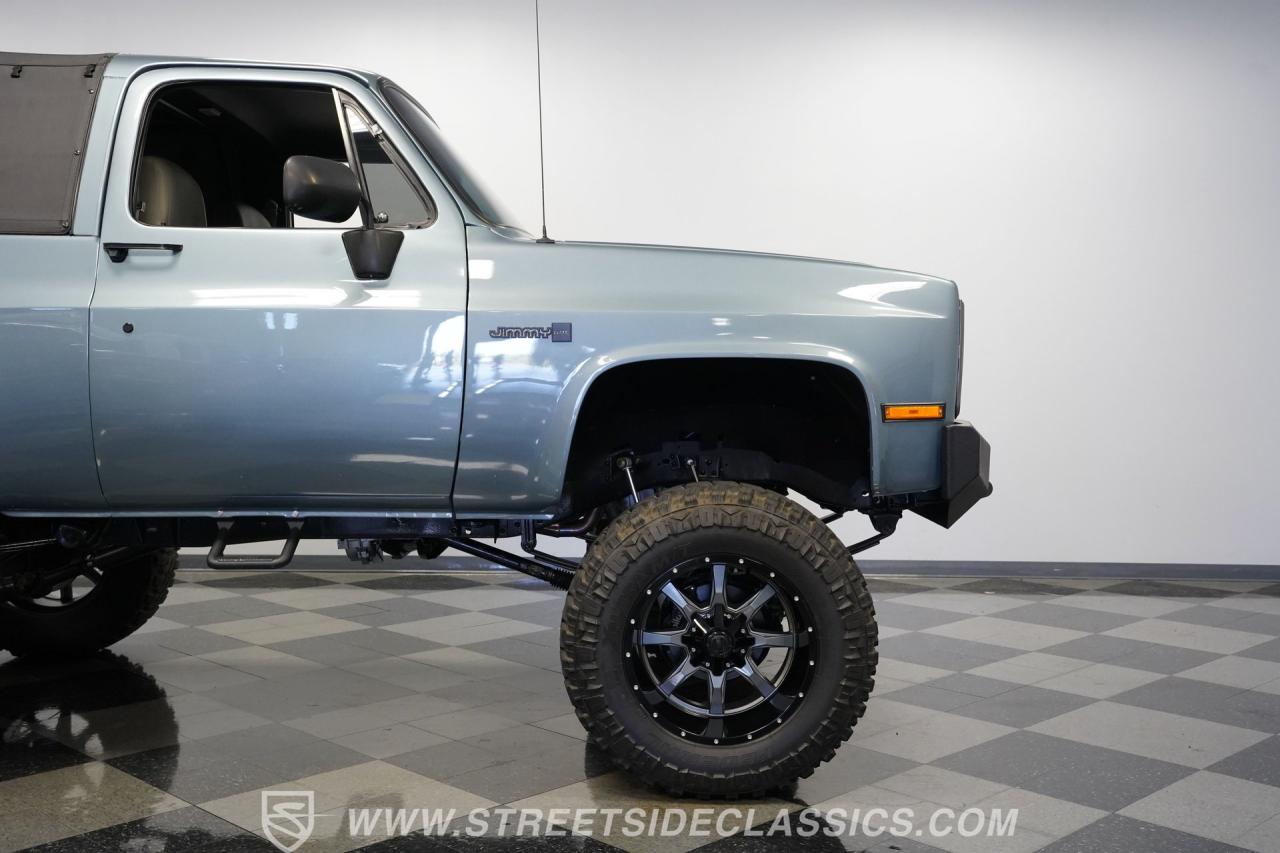 1984 GMC Jimmy 4X4 Restomod