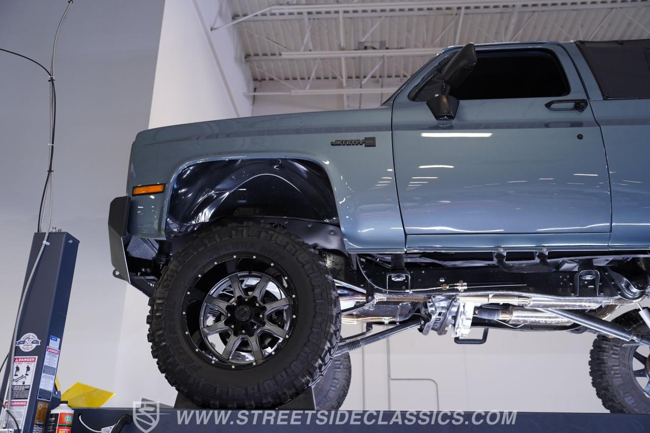 1984 GMC Jimmy 4X4 Restomod