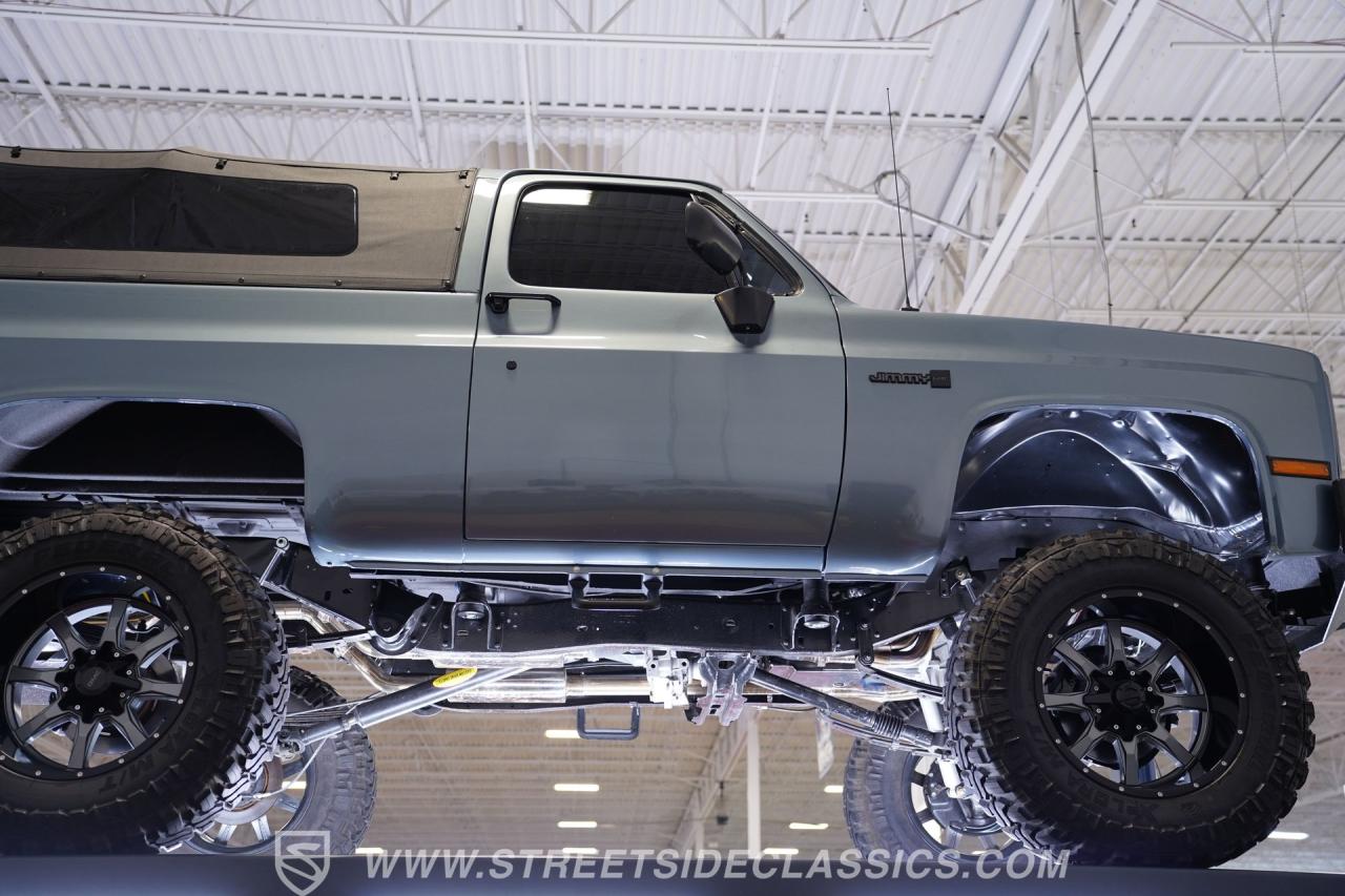 1984 GMC Jimmy 4X4 Restomod