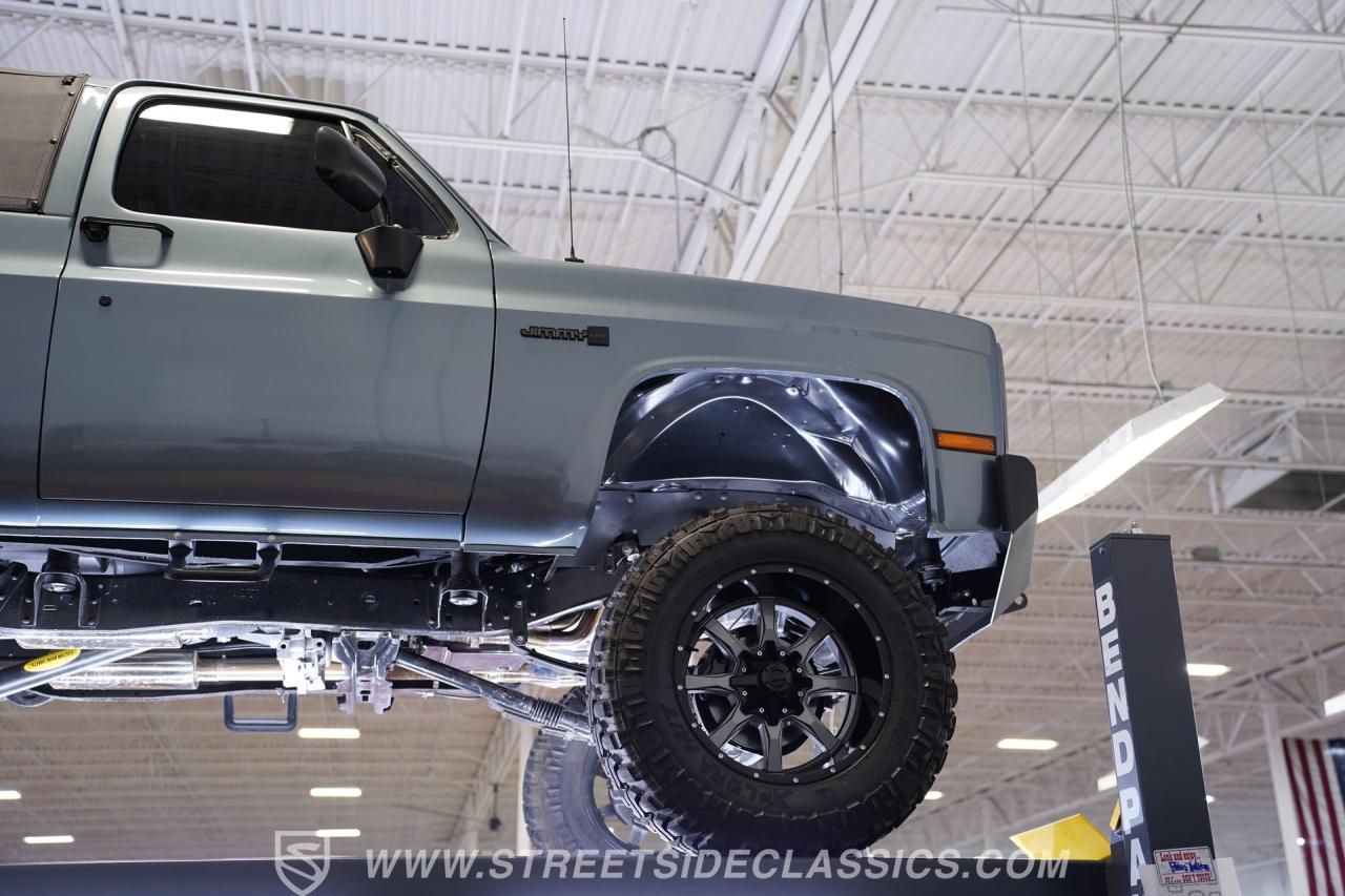 1984 GMC Jimmy 4X4 Restomod