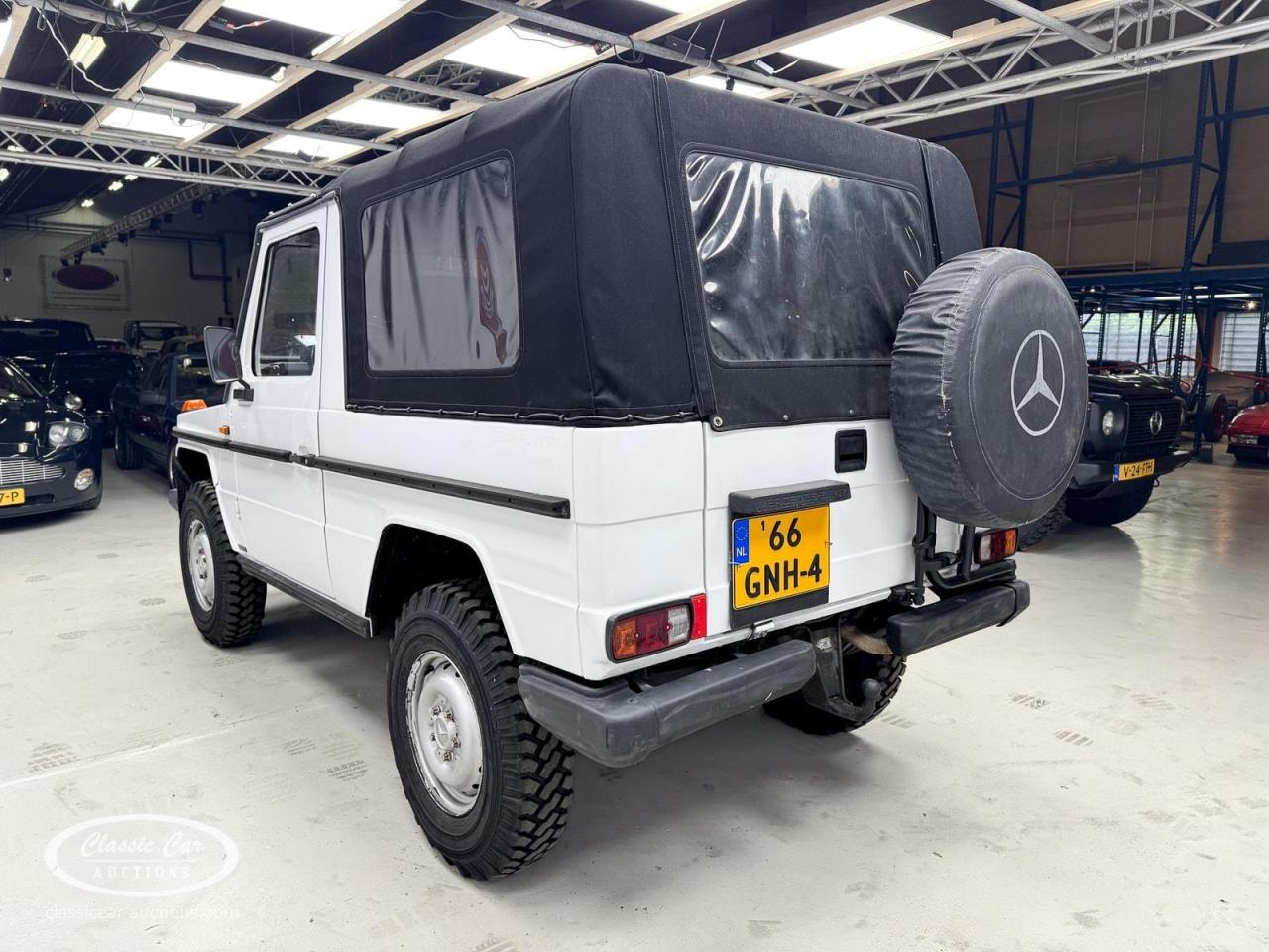 1981 Mercedes - Benz 230G