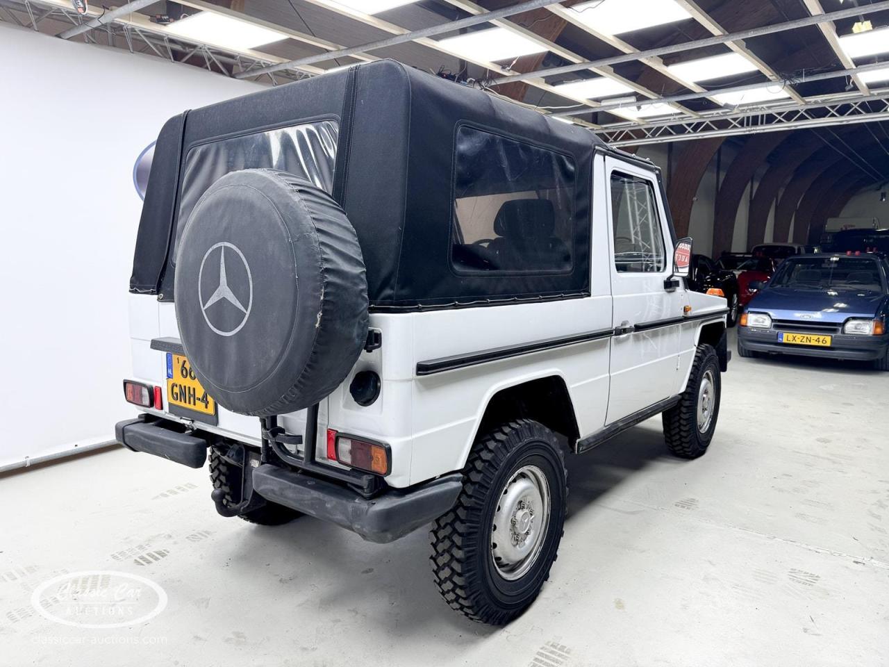 1981 Mercedes - Benz 230G