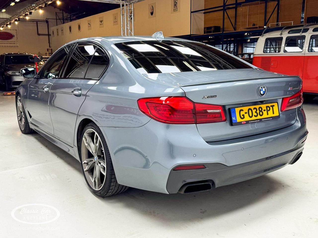 2017 BMW M550D
