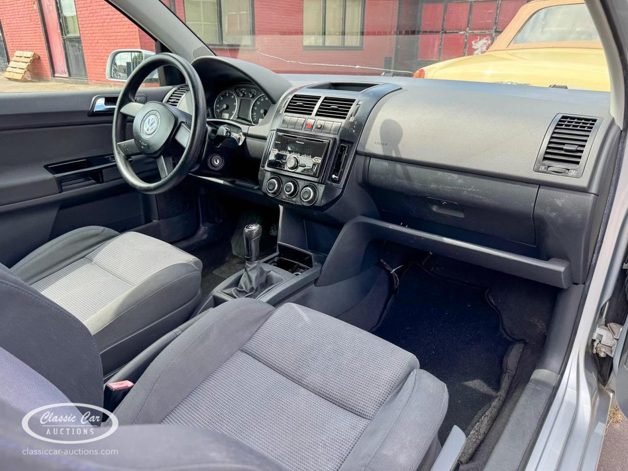 2002 Volkswagen Polo