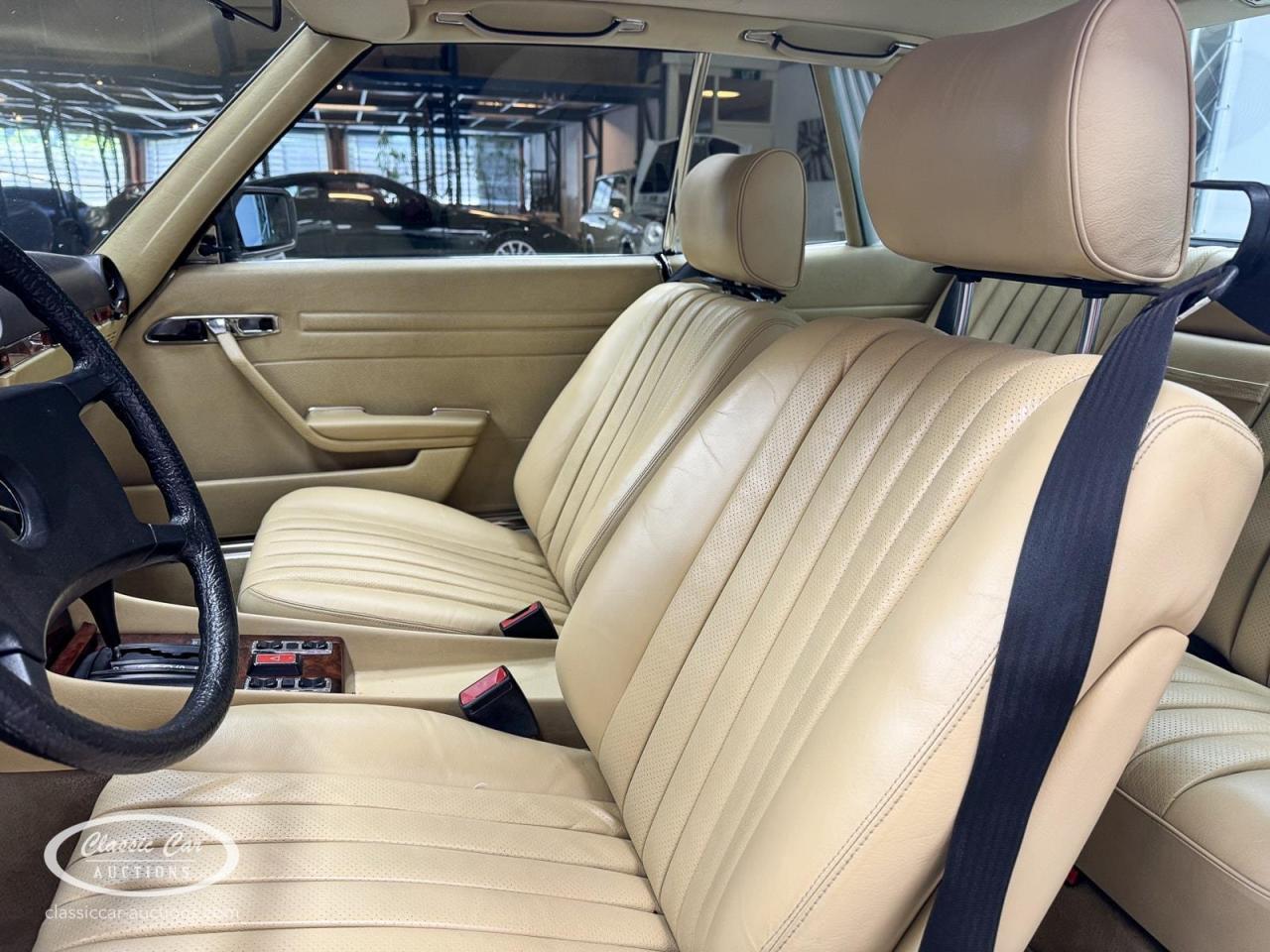 1981 Mercedes - Benz 500