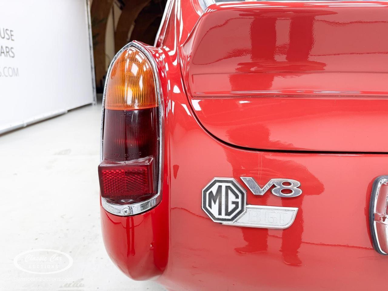 1968 MG B