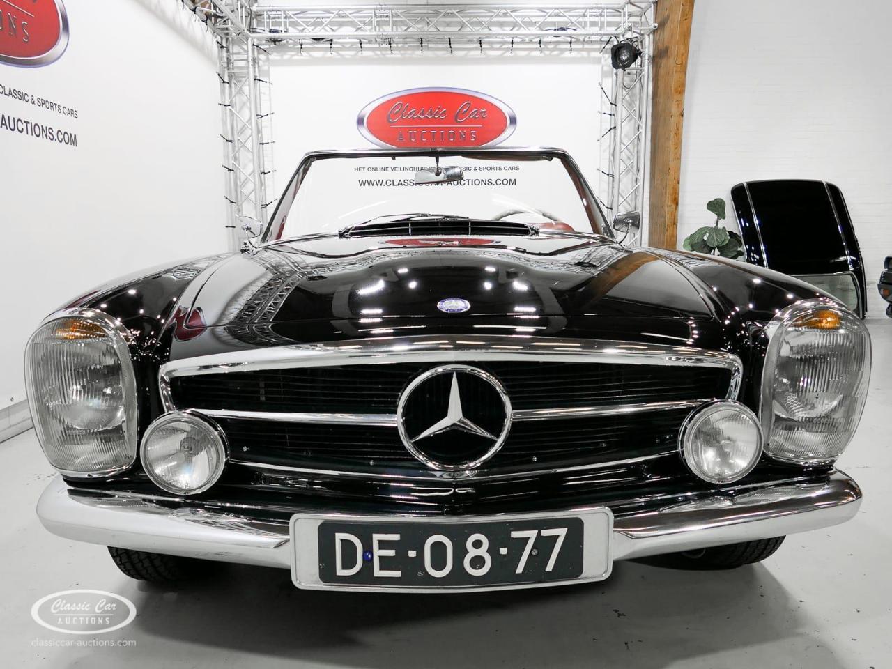 1964 Mercedes - Benz 230SL