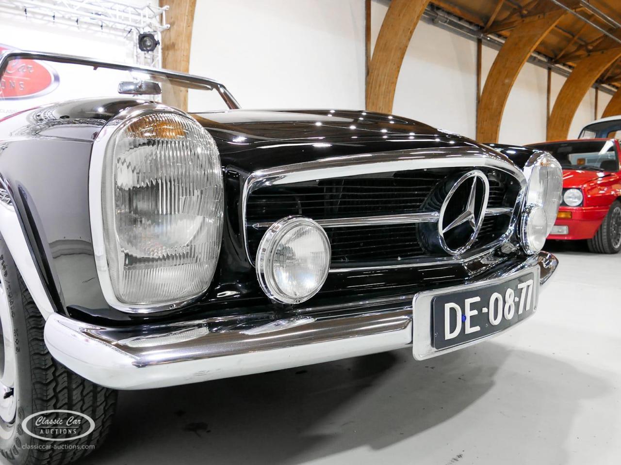 1964 Mercedes - Benz 230SL