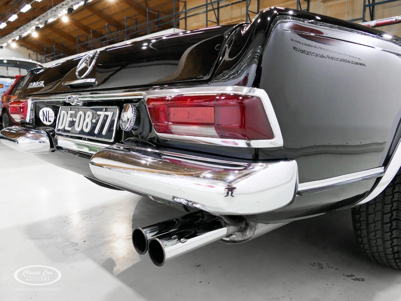 1964 Mercedes - Benz 230SL