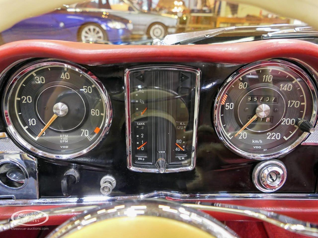 1964 Mercedes - Benz 230SL