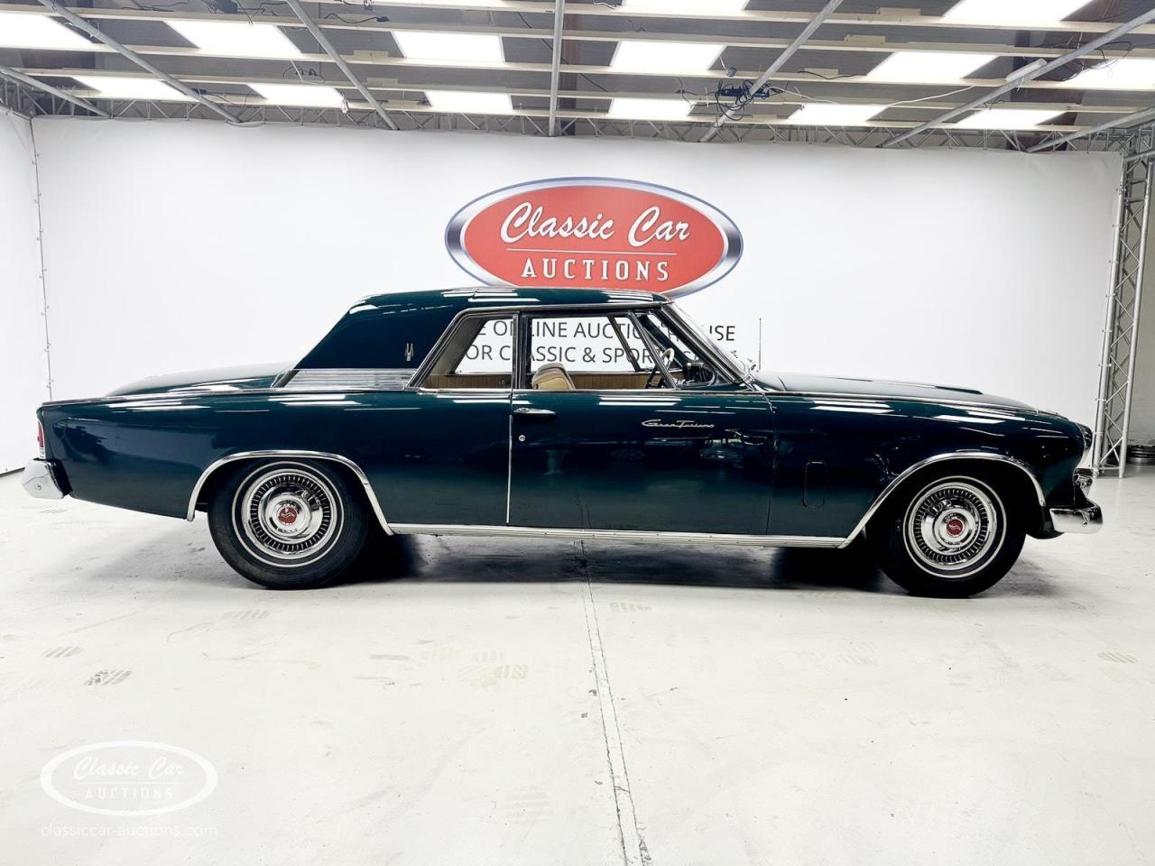 1962 Studebaker Gran Turismo