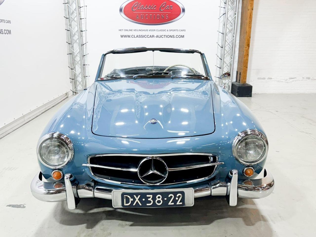 1961 Mercedes - Benz 190 SL