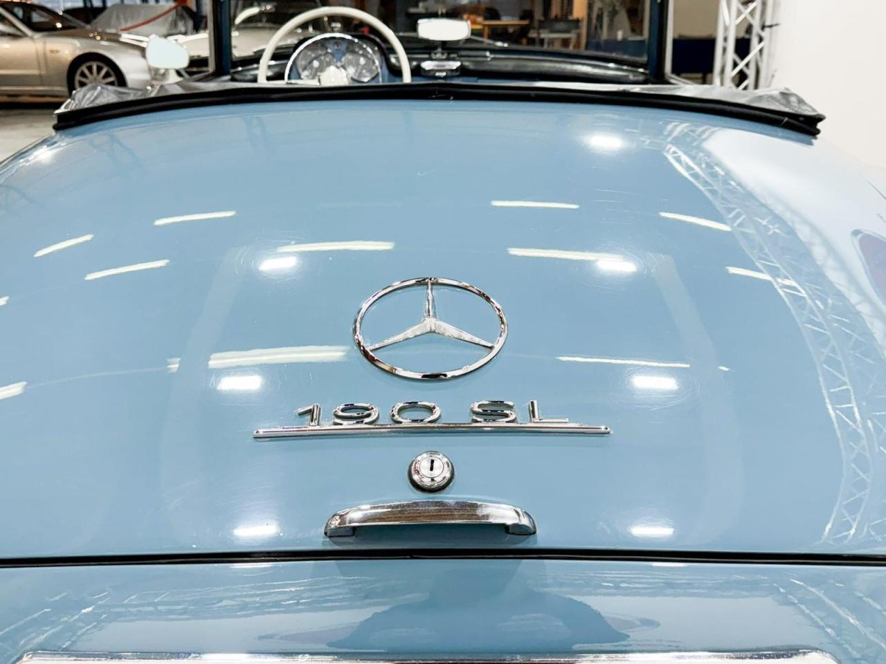 1961 Mercedes - Benz 190 SL