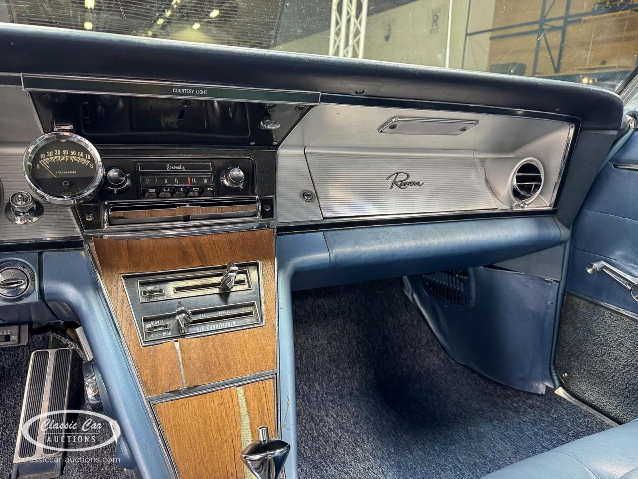 1964 Buick Riviera